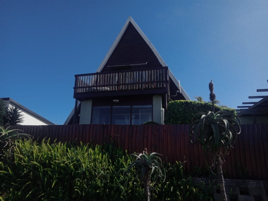 4 Bedroom Property for Sale in Aston Bay Eastern Cape